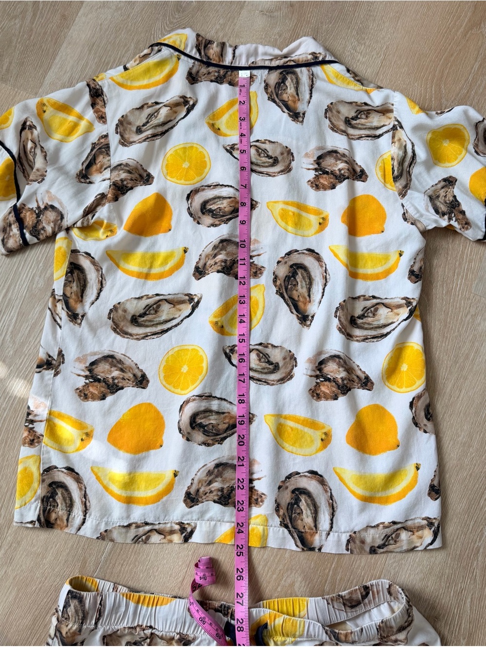Katie Kime World Is Your Oyster Cotton Shorts Pajama Set Lemon Oyster Print M/S - Picture 8 of 13
